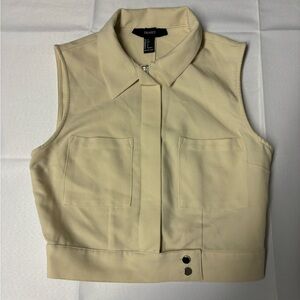 (2/$15) FOREVER 21 CROP TOP 🙈